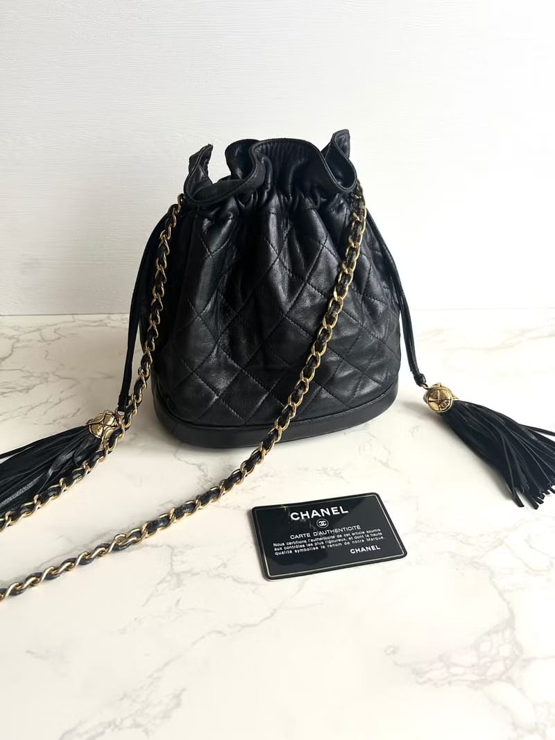 Chanel黑金流蘇水桶包/側背包/單肩包/斜背包