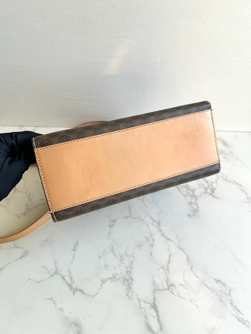 Celine咖啡色老花小號凱莉斜背包/單肩包/側背包