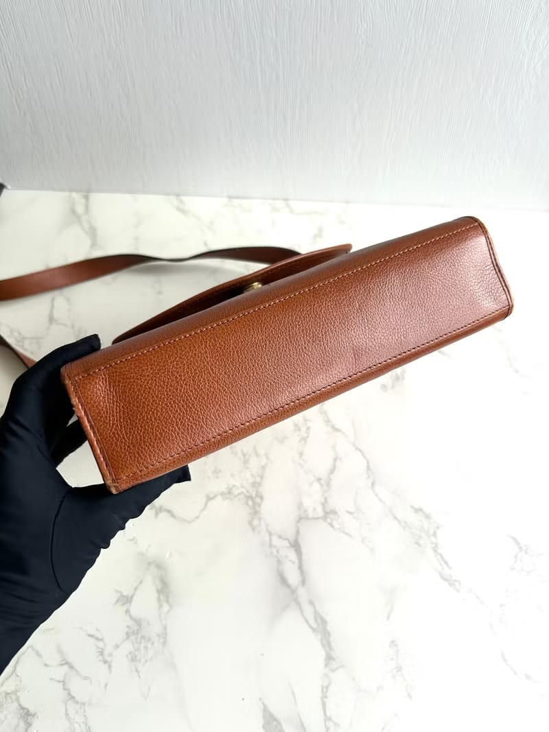 YSL Yves Saint Laurent駝色刺繡翻蓋包/斜背包/單肩包/側背包