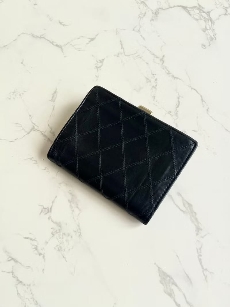 Chanel黑金色羊皮皮革中夾 皮夾 錢包 短夾