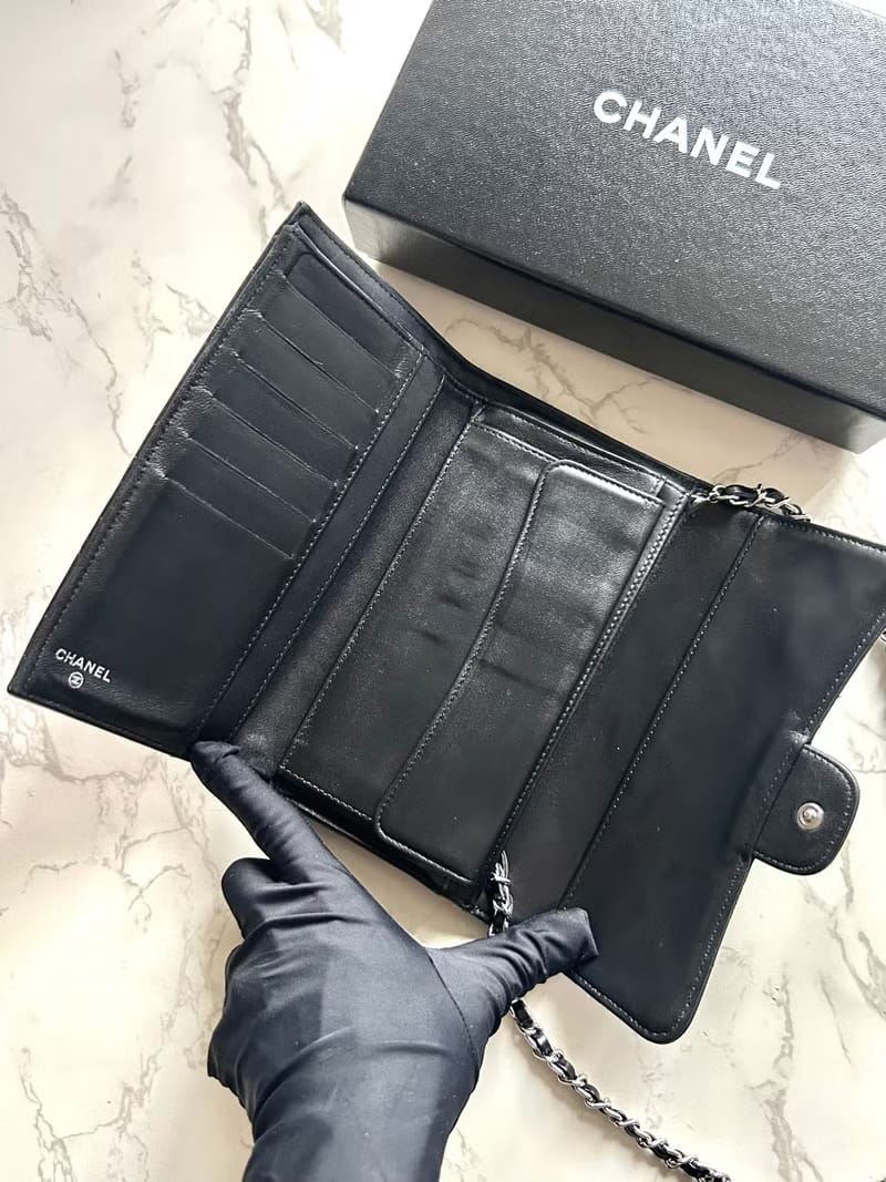 Chanel Classic Black Silver Matelassé WOC Shoulder Bag/Crossbody Bag/Long Wallet