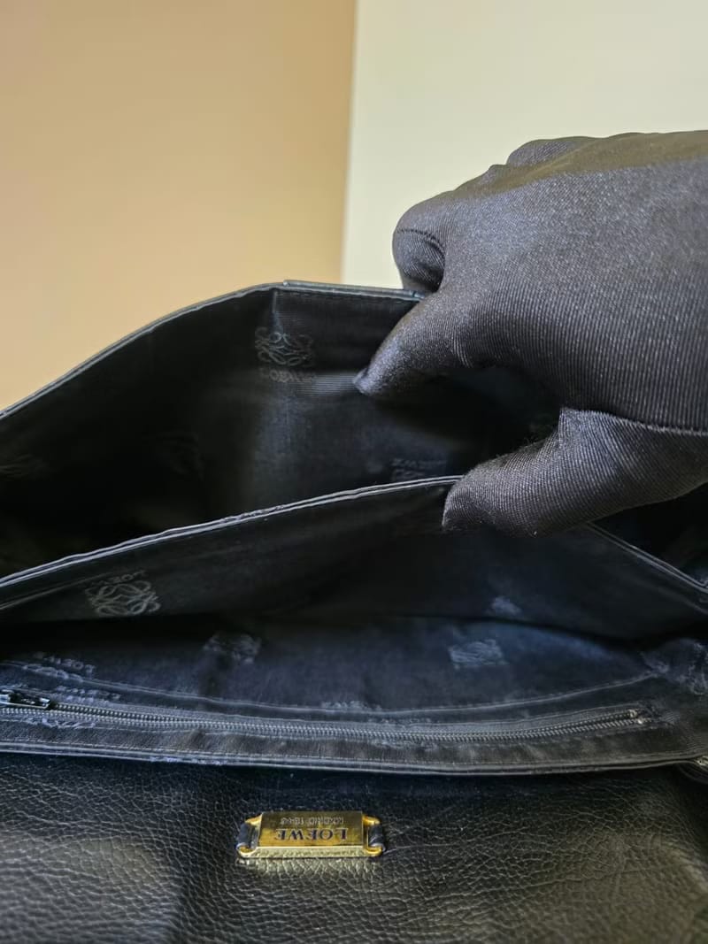 Loewe黑色中古翻蓋包/單肩包/斜背包