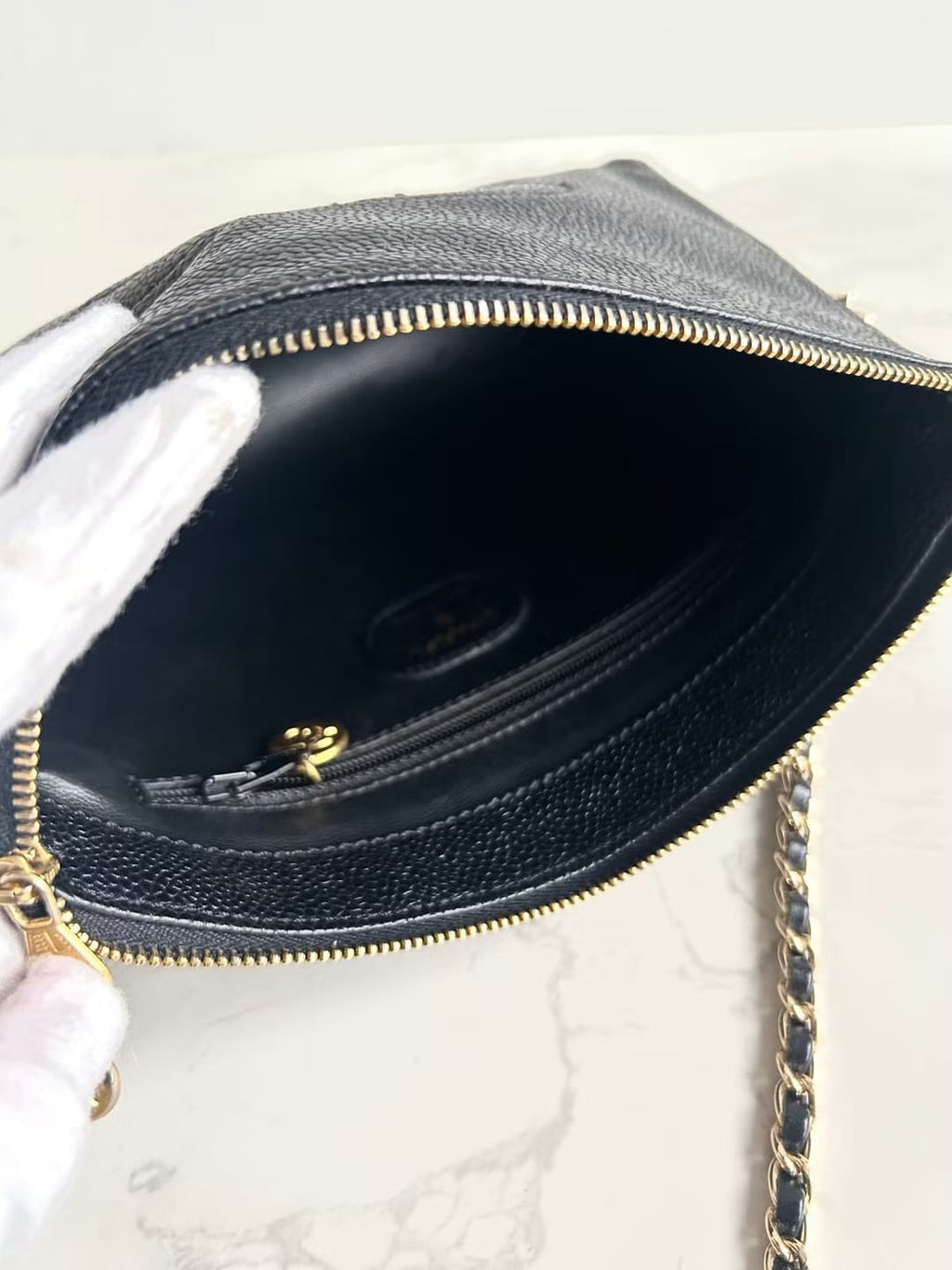 Chanel Black Caviar Leather Crossbody/Shoulder Bag