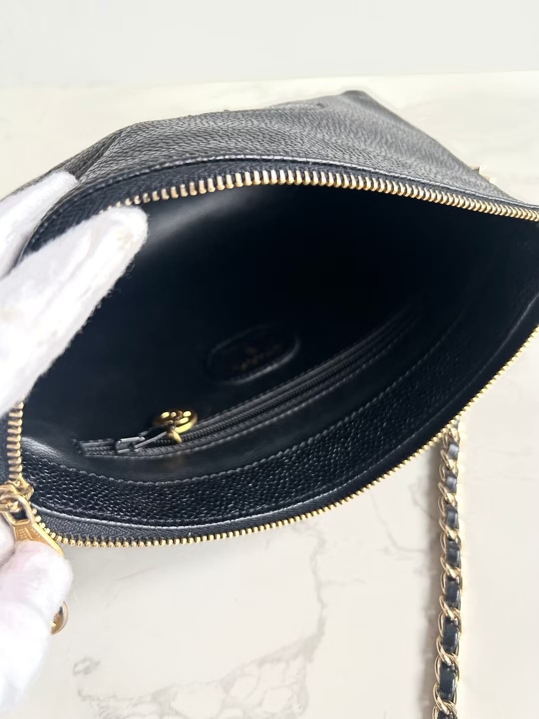Chanel Black Caviar Leather Crossbody/Shoulder Bag