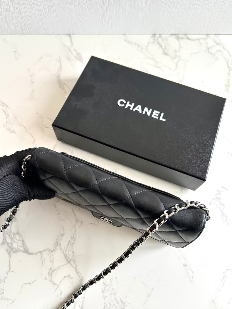 Chanel黑色WOC皮革側背包/斜背包/長夾