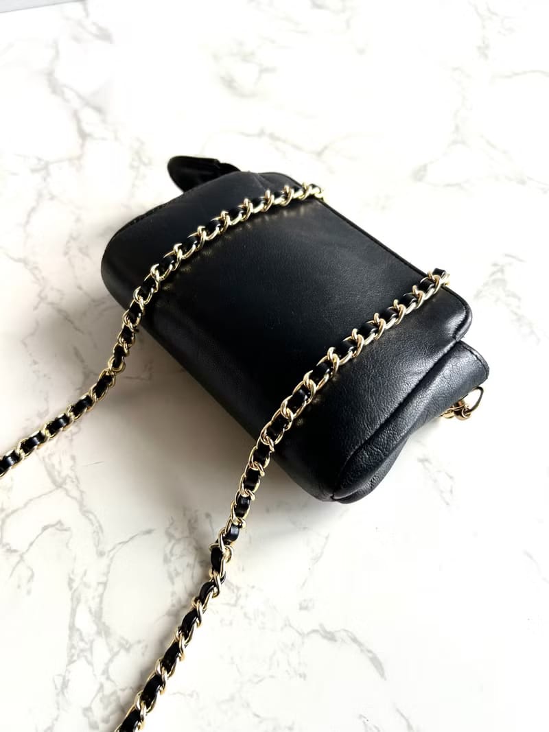 Chanel Black Leather Vintage Crossbody/Shoulder Bag