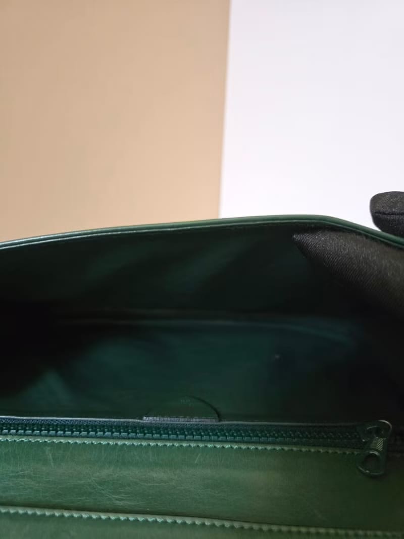 Celine Olive Green Gold Planet Envelope Crossbody Bag / Shoulder Bag / One-Shoulder Bag