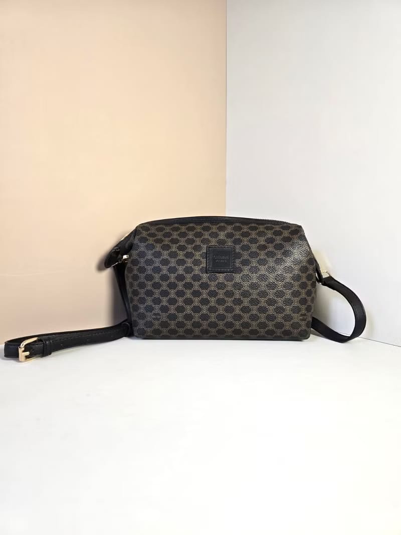 稀有中古二手Celine雲朵黑色金扣老花皮革側背包/斜背包/單肩包