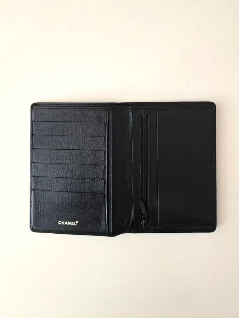 Chanel black leather midi/short clip/wallet