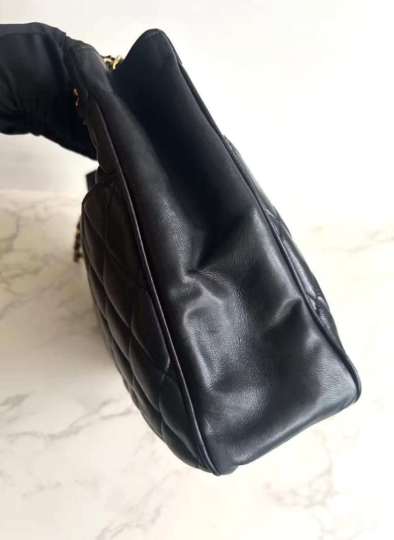 Chanel黑色金扣Matelassé皮革托特包/單肩包/側背包