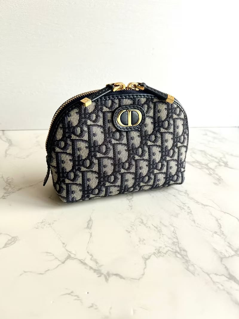 Christian Dior藍色老花30 Montaigne皮革包/化妝包/手拿包