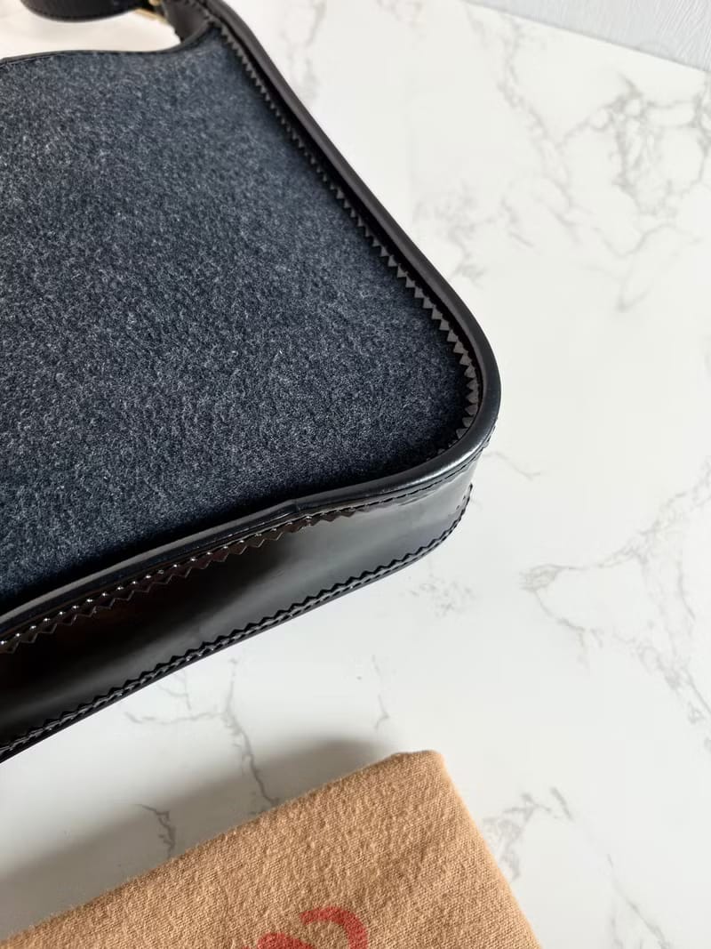 Loewe 黑灰色拼皮流浪包/側背包/單肩包