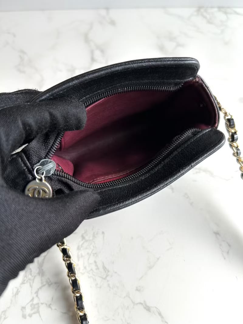 Chanel黑色皮革中古斜背包/單肩包/側背包