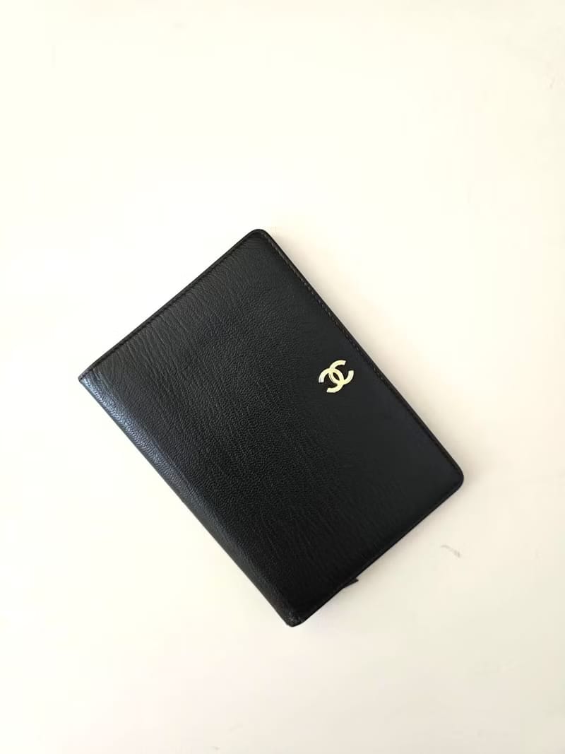 Chanel black leather midi/short clip/wallet