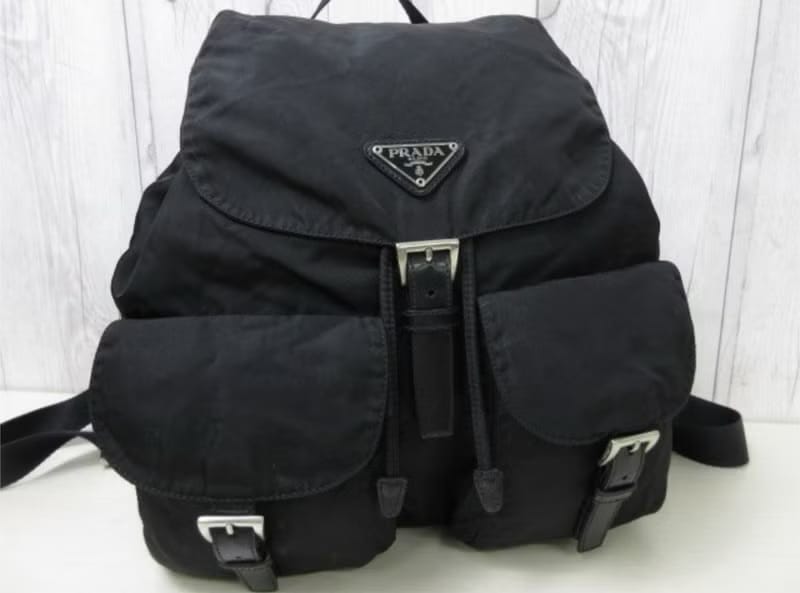 Prada黑色銀標尼龍雙肩包/後背包/背囊