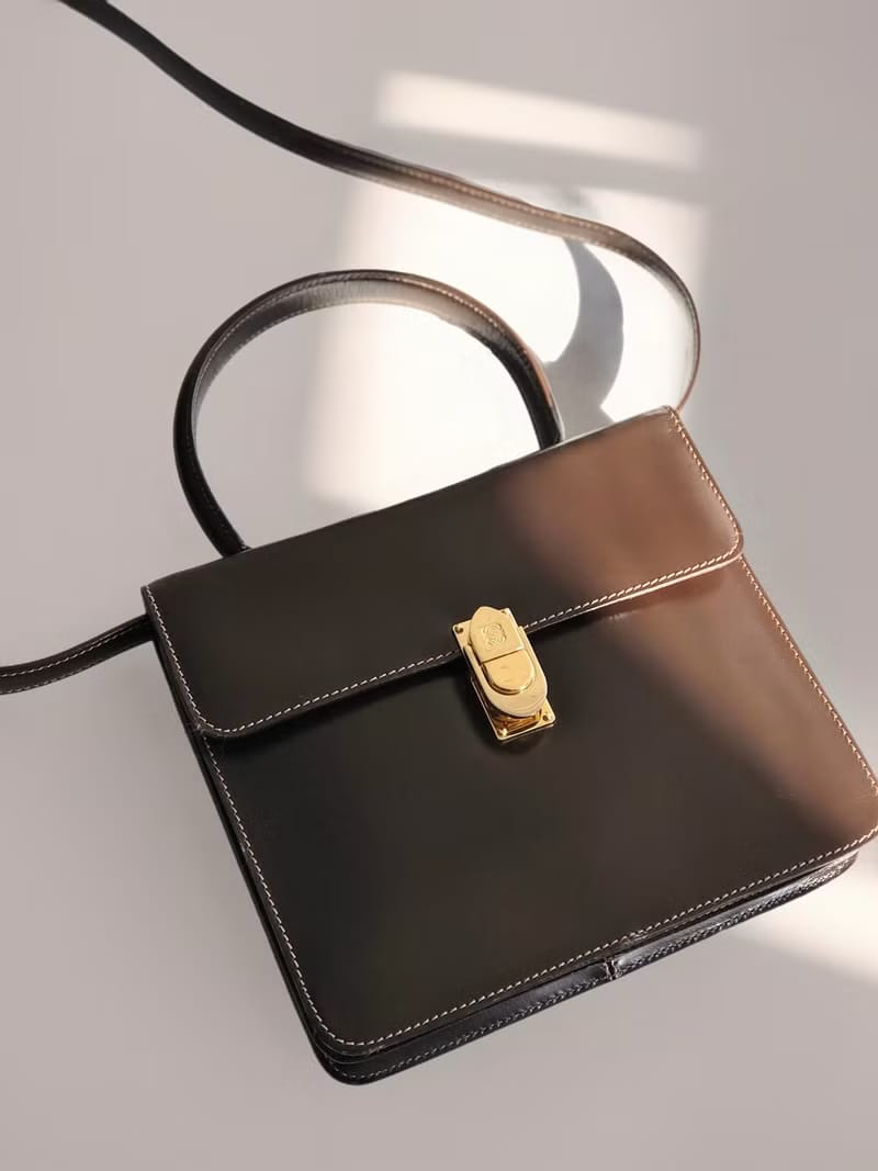 Loewe黑金色馬鞍側背包/斜背包/皮革包/單肩包