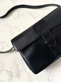 Loewe黑色壓印郵差包/單肩包/斜背包/側背包