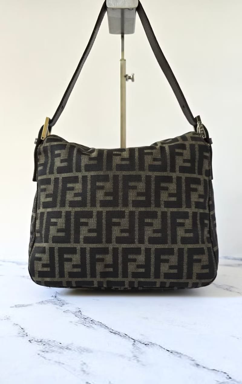 Fendi Zucca咖啡色老花Mama Baguette腋下包/側背包