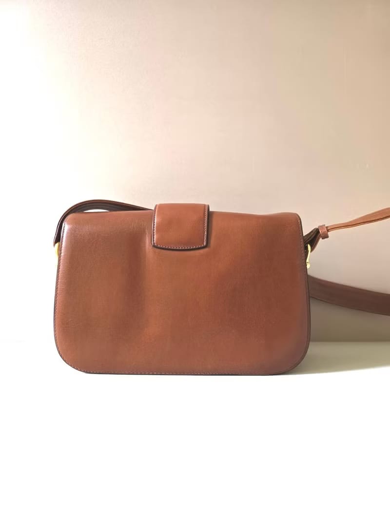 Celine Brown Gold Carriage Shoulder Bag/Slant Bag/Shoulder Bag/Side Bag