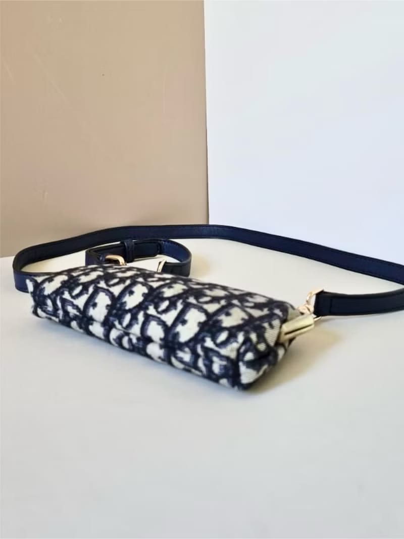 [Unused, stored item - with original box] Dior Blue Oblique Kisslock Two-way Pouch/Shoulder Bag/Crossbody Bag