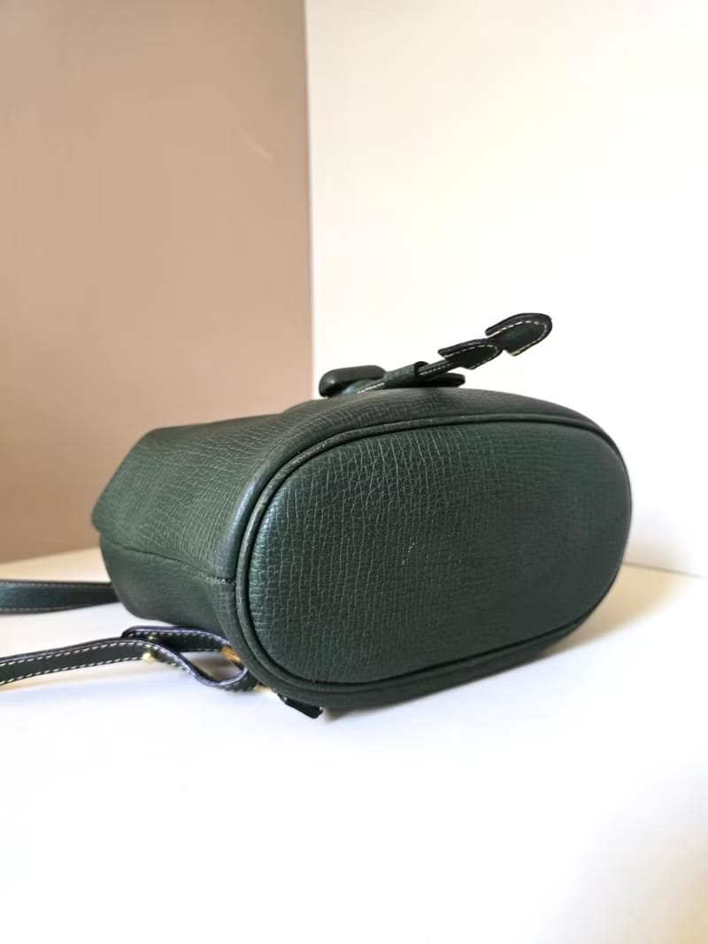 Loewe 橄欖綠旋轉扣後背包 雙肩包