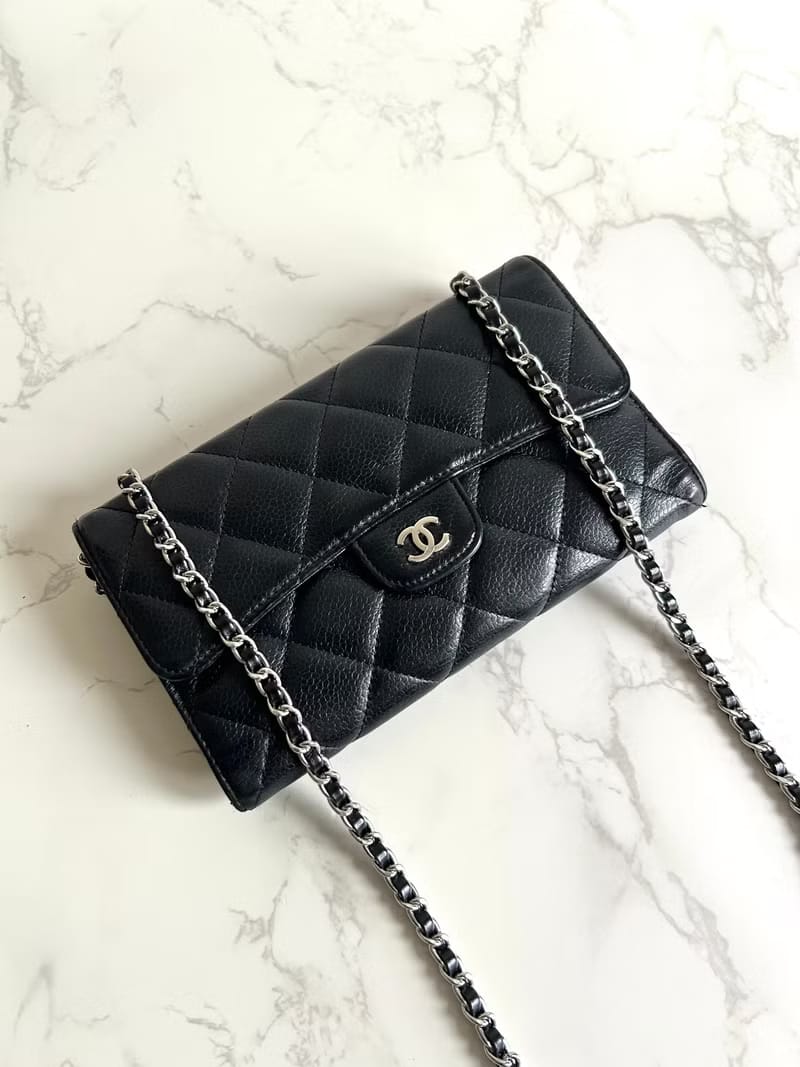 Second-hand Chanel black caviar leather WOC shoulder bag/crossbody bag/long wallet/shoulder bag