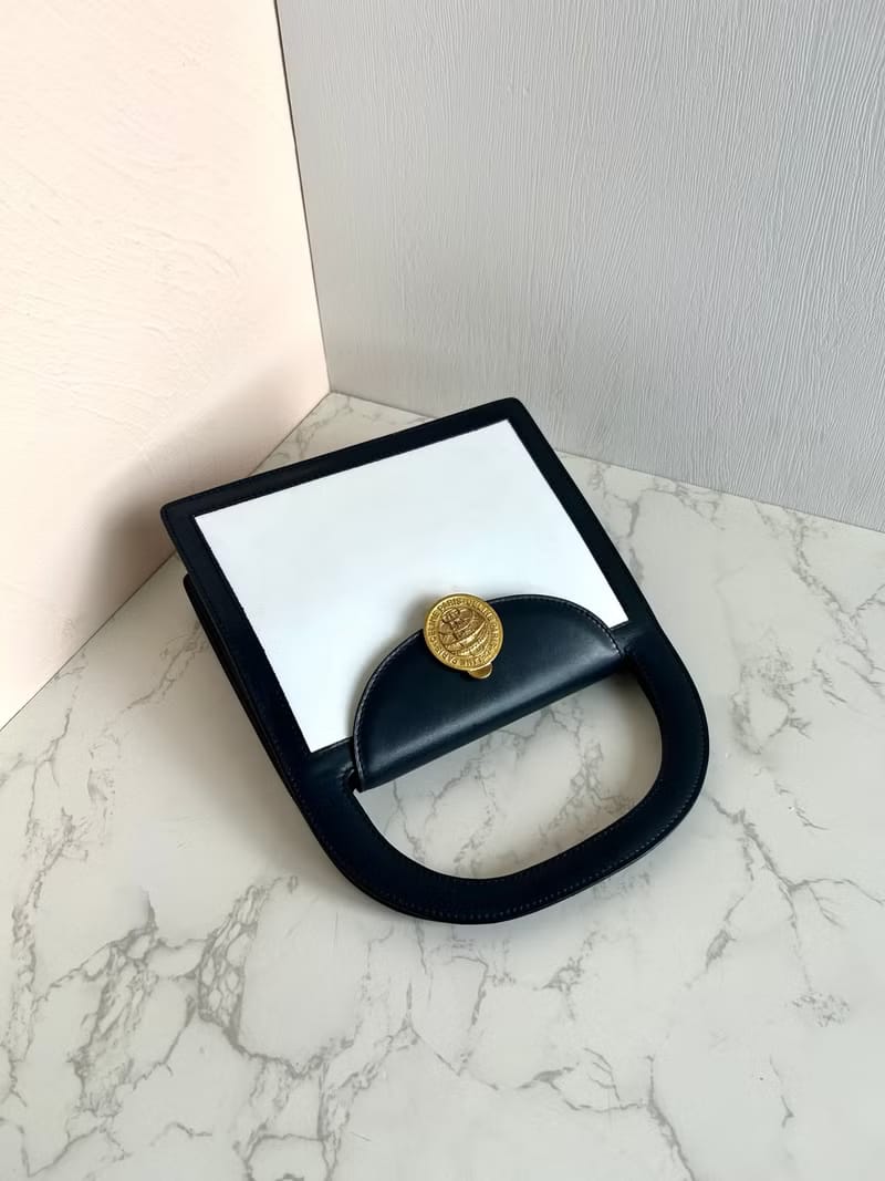 Celine星球金幣黑白色凱莉包/手提包