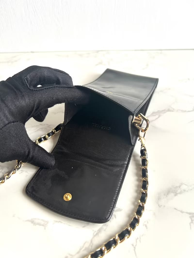 稀有中古二手Chanel黑色漆皮斜背包/單肩包/側背包