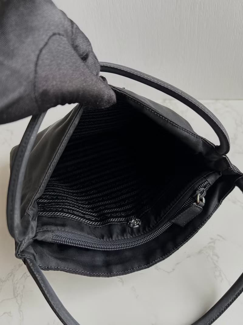 Prada 黑色經典托特包/單肩包/側背包