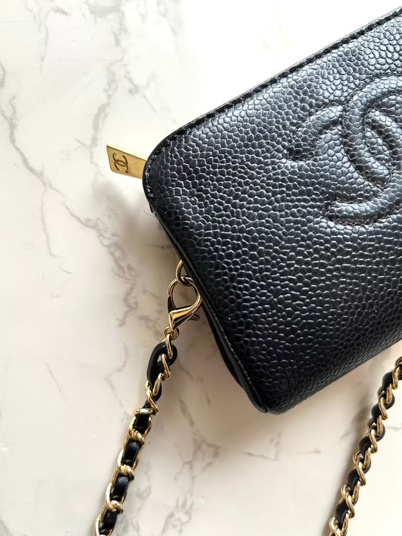 Chanel Black Caviar Leather Crossbody/Shoulder Bag