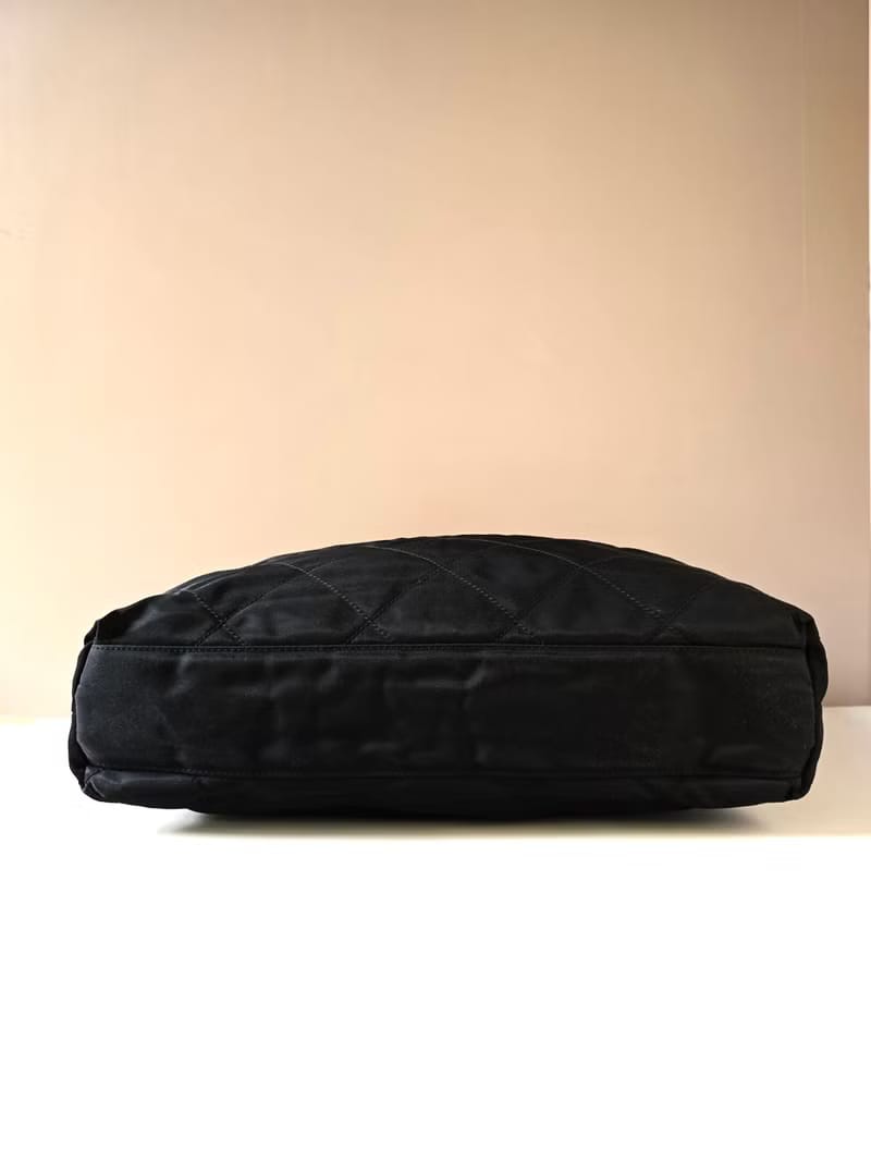 Prada黑色降落傘側背包/單肩包/托特包