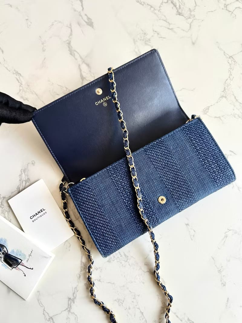 Chanel denim blue WOC side bag/oblique bag/long clip