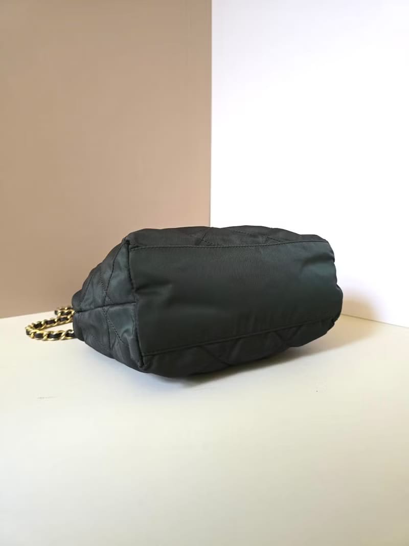 Prada暗橄欖綠色降落傘側背包/單肩包/托特包