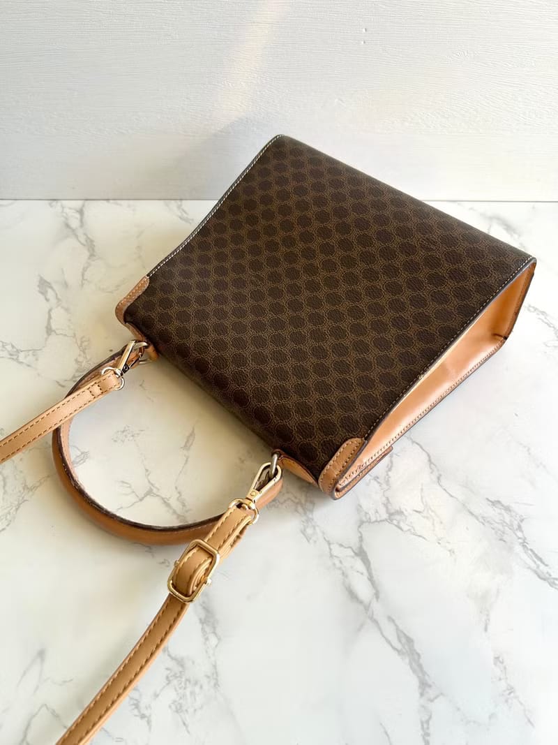 Celine咖啡色老花小號凱莉斜背包/單肩包/側背包