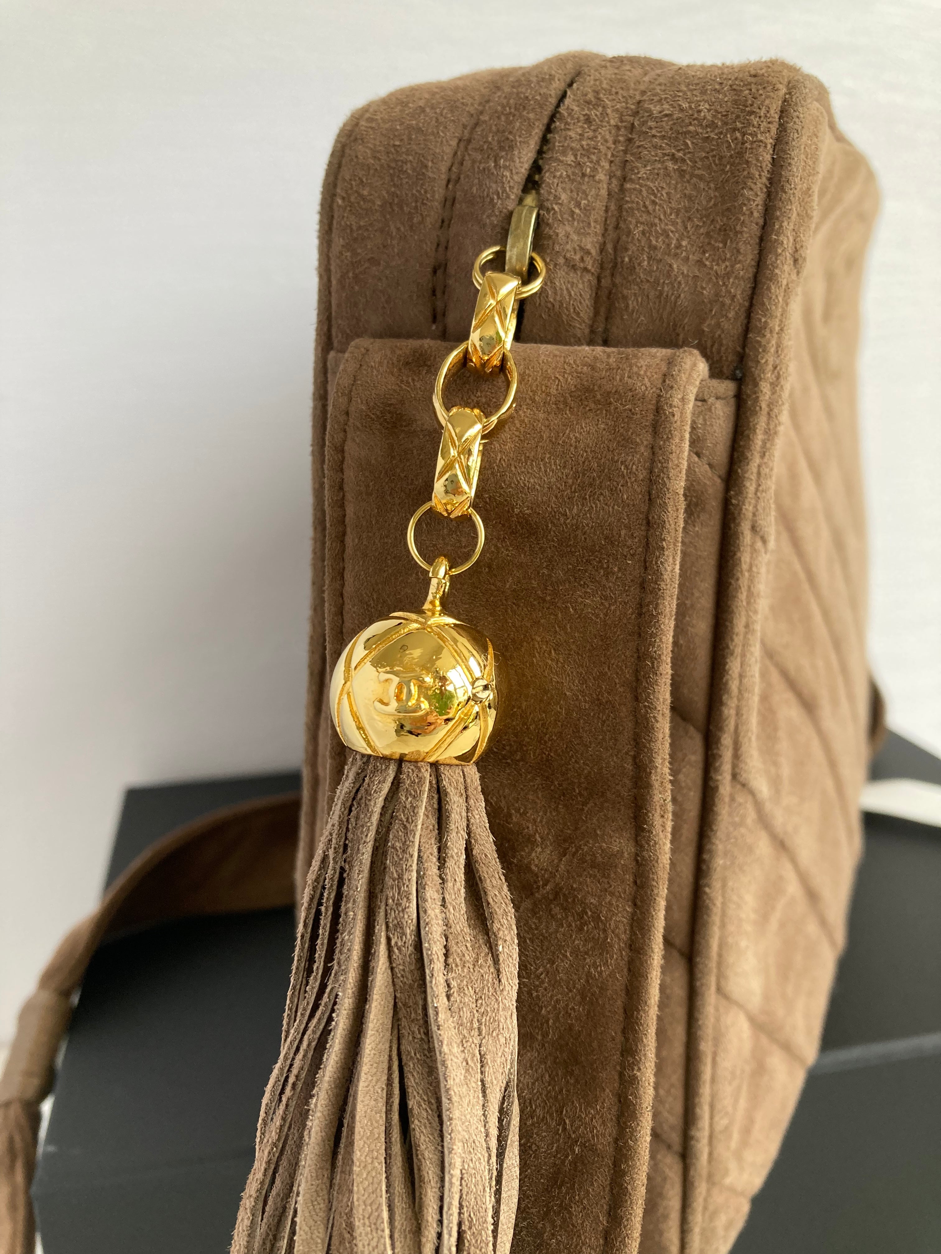 CHANEL Year 1991-1994 Gold Ball Suede Camera Bag/Shoulder Bag/Crossbody Bag