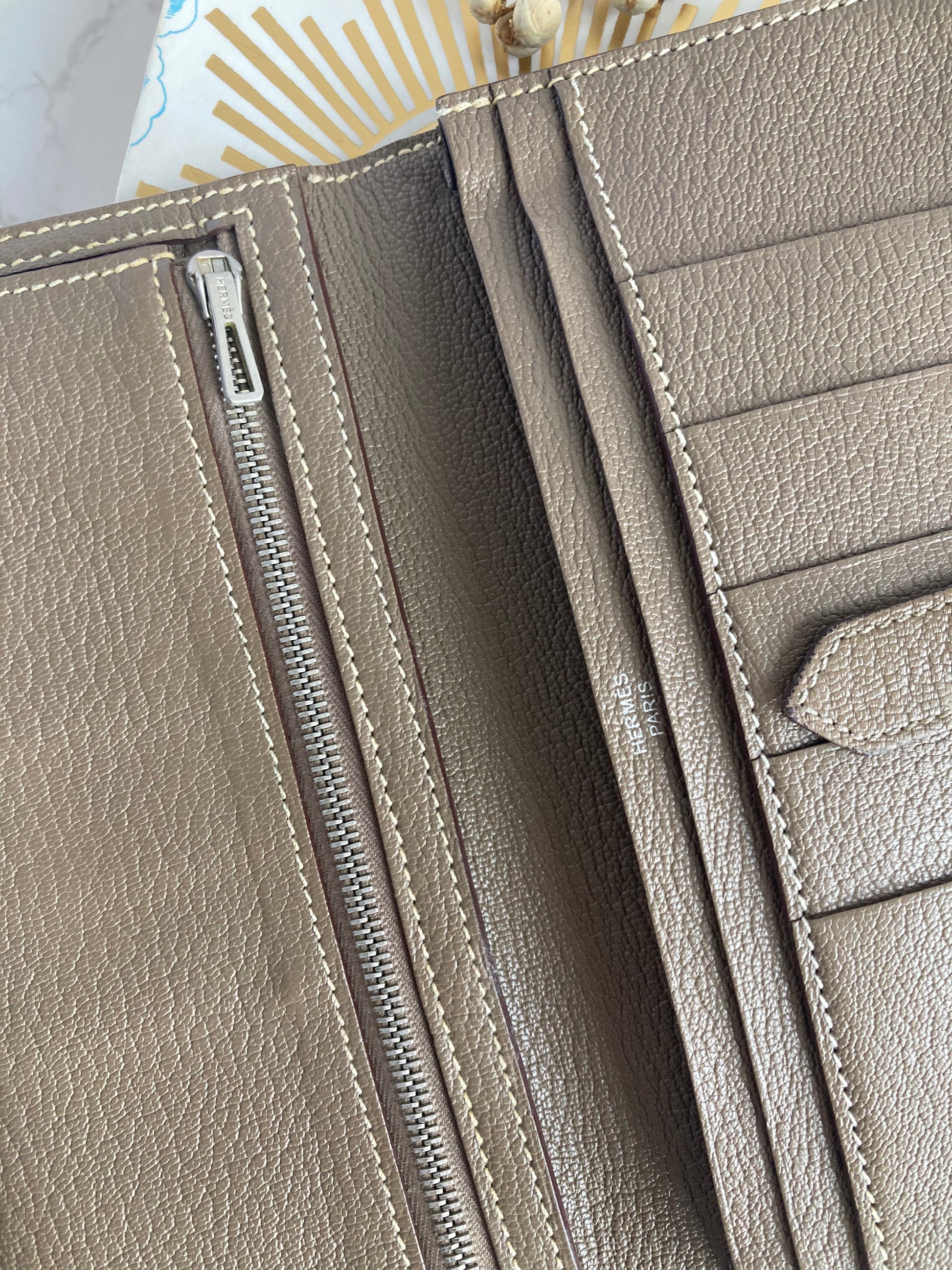 HERMES Etoupe Greige Bearn Bi-fold Long Wallet