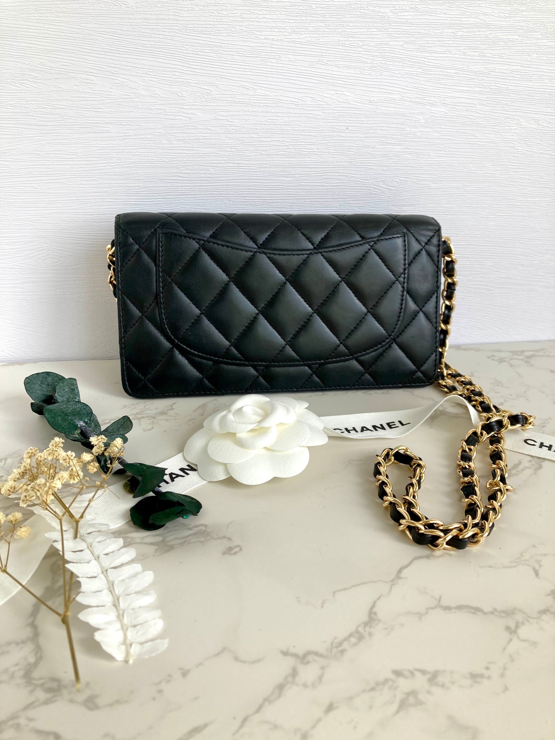 CHANEL Classic Lamb Skin Flap Wallet – Gold CC Logo (With Add-on Chain)