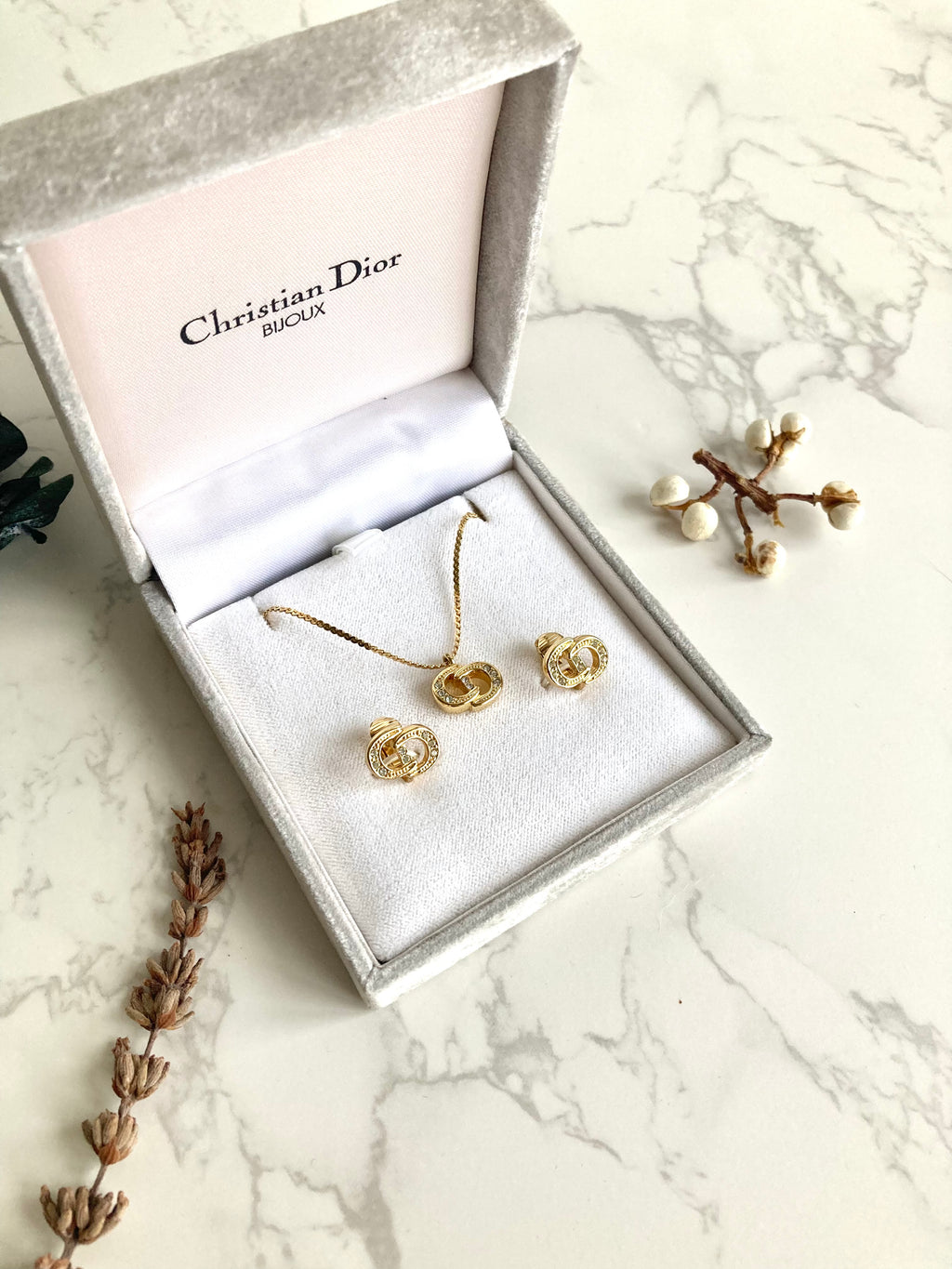 CHRISTIAN DIOR Rhinestone Necklace &amp; Earrings Set 
