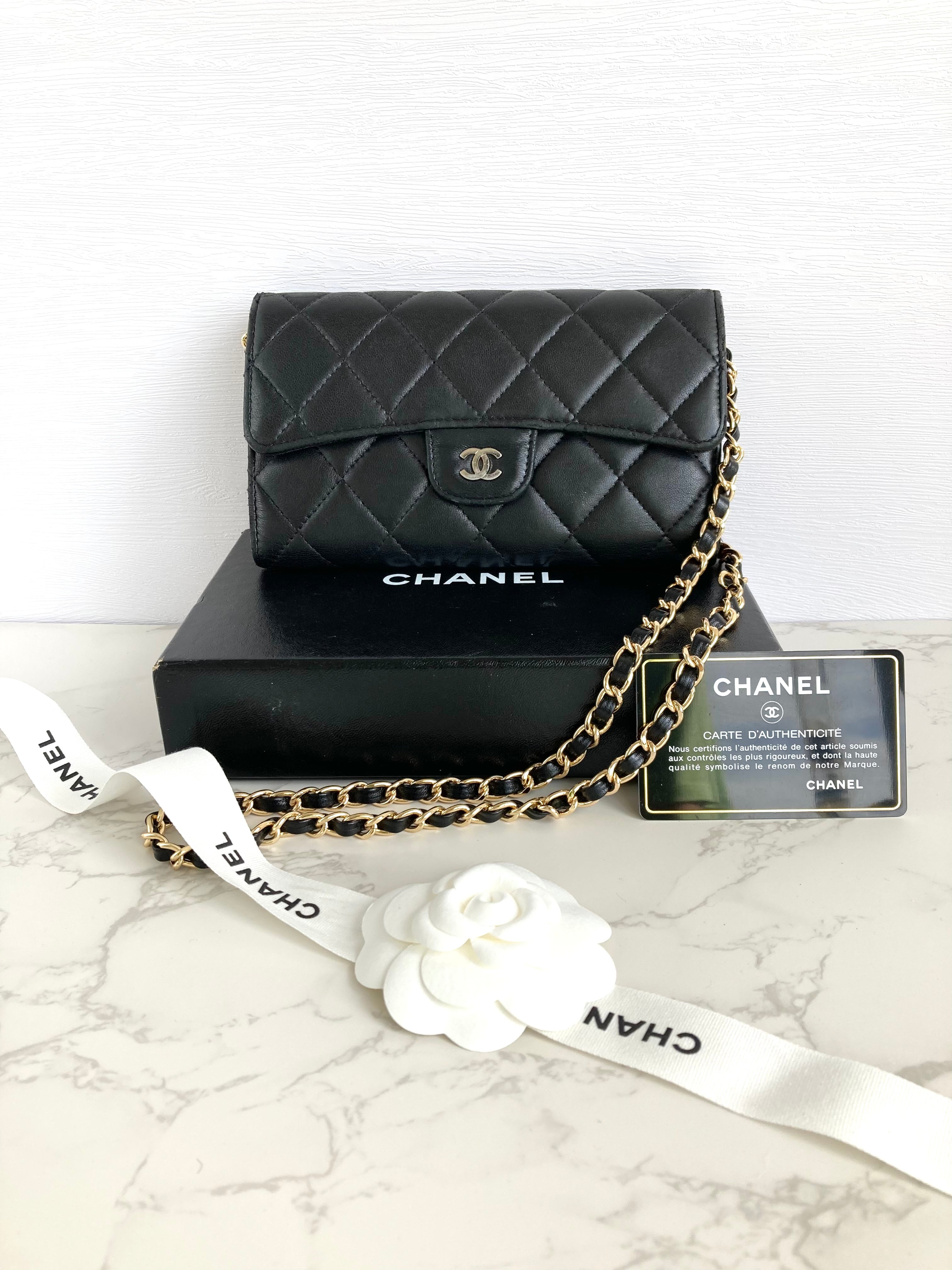 CHANEL Classic Lamb Skin Long Wallet – Silver CC Logo (With Add-on Chain) 