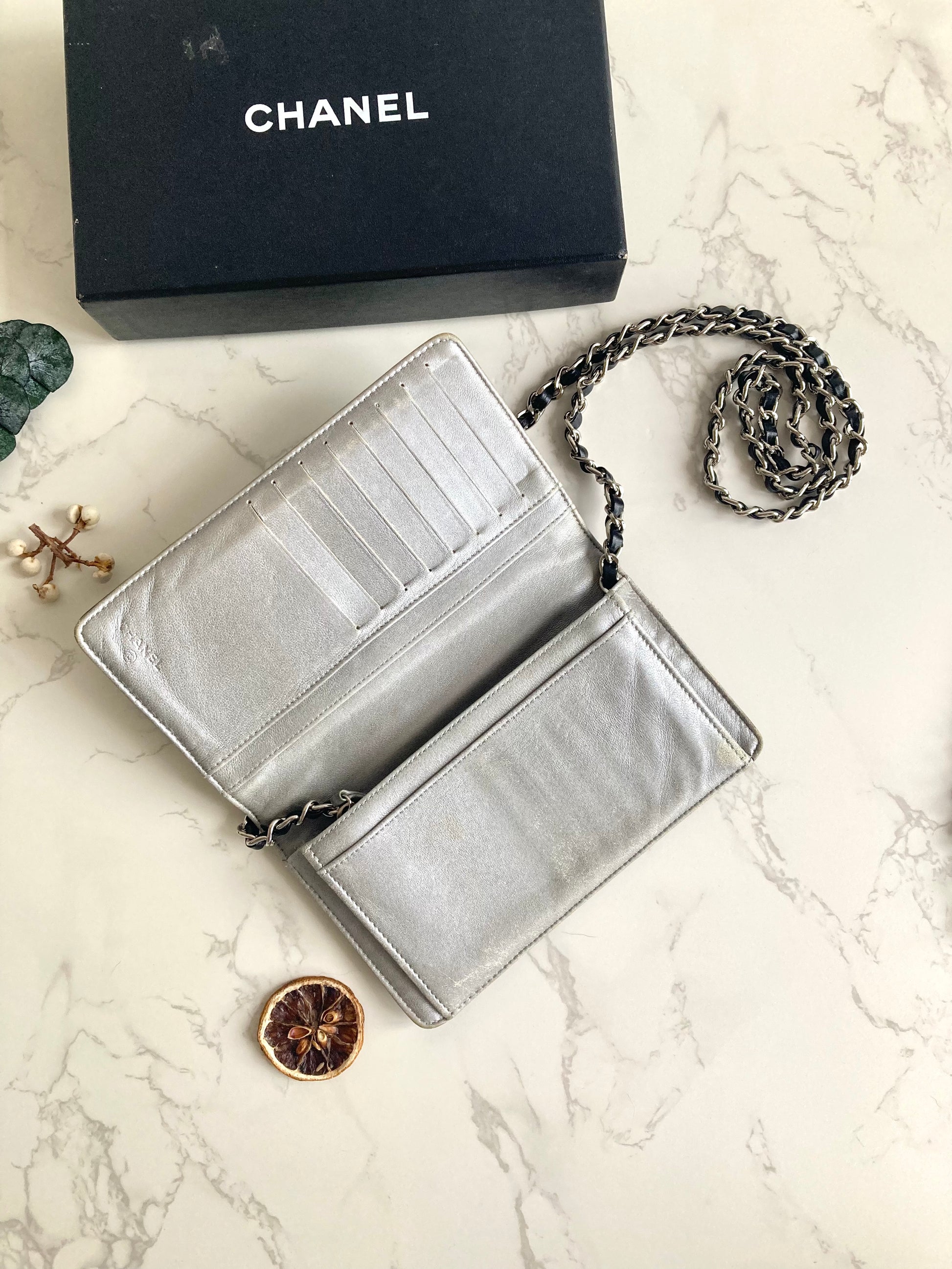 CHANEL Camellia Silver CC Long Wallet (with Add-on Chain)