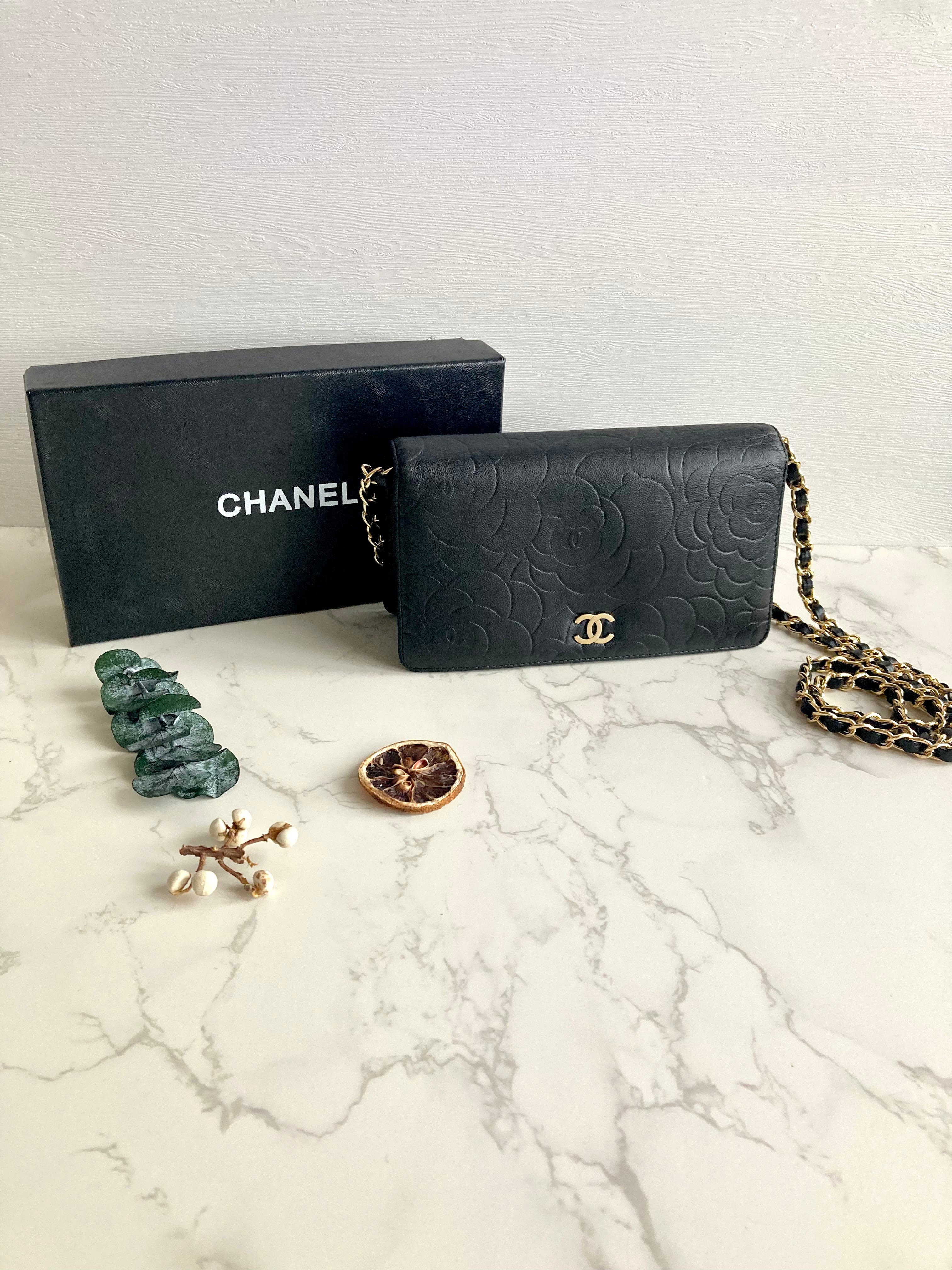 CHANEL Camellia Gold CC Long Wallet (with Add-on Chain) 