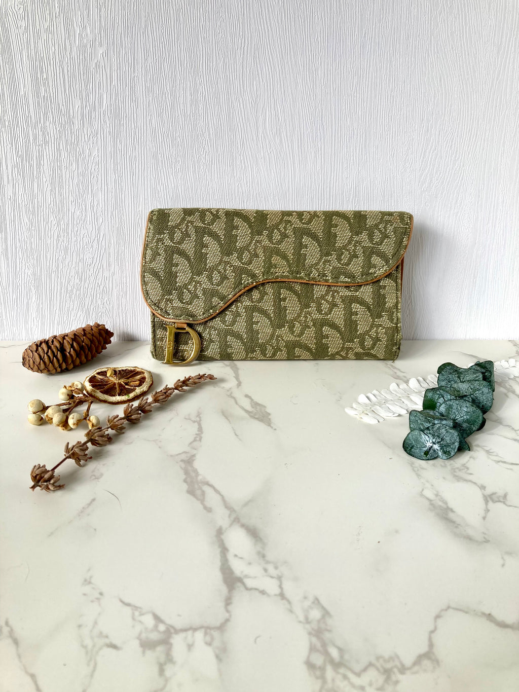 CHRISTIAN DIOR Olive x Beige Trotter Saddle Wallet